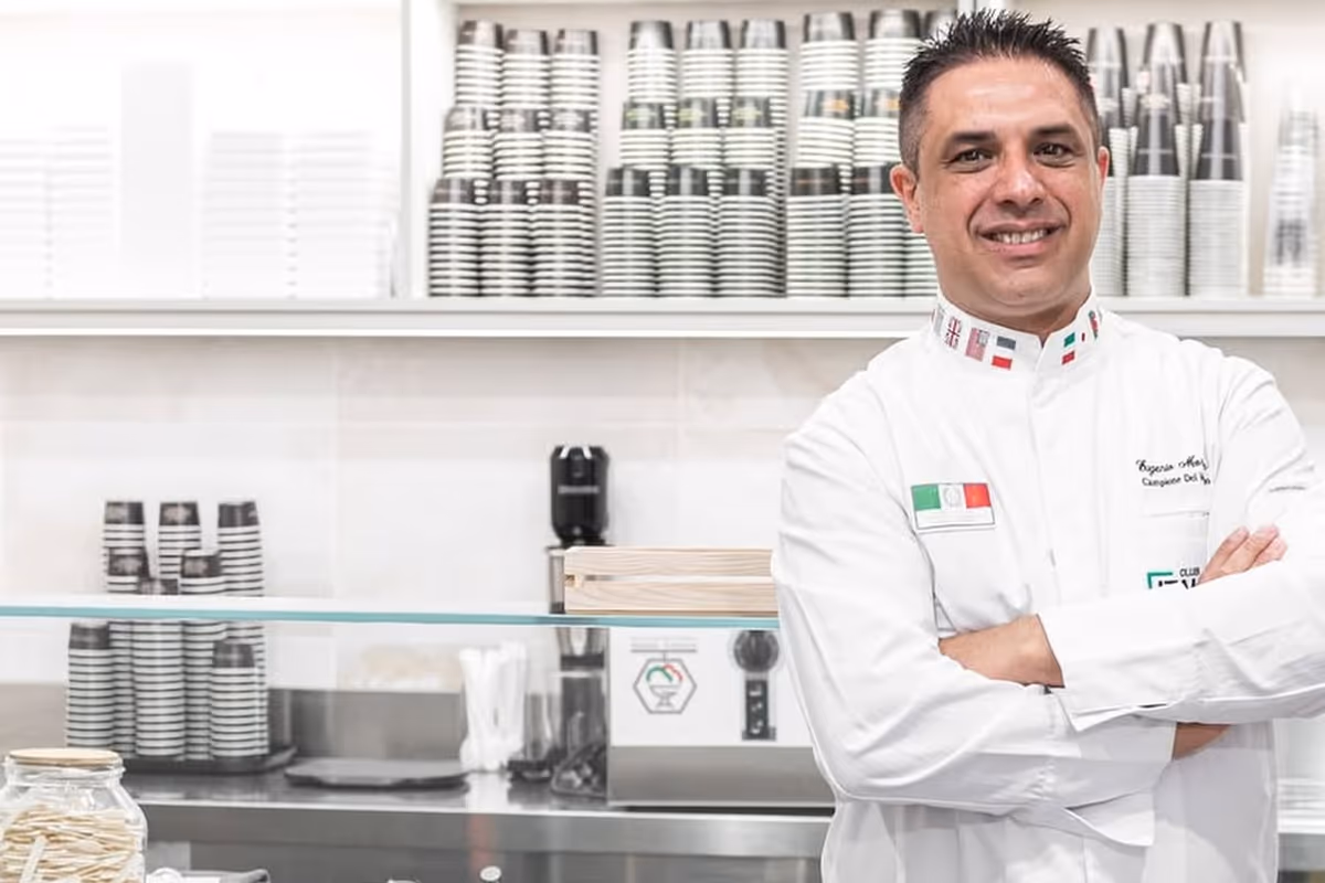 Il maestro gelatiere Enrico Morrone