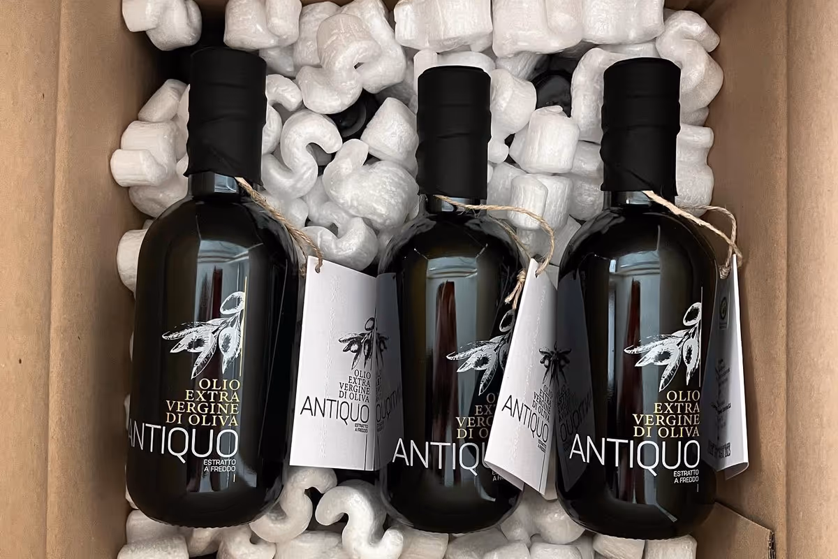 L’olio extravergine Santa Caterina nasce da cultivar selezionate e da una lavorazione attenta alla qualità