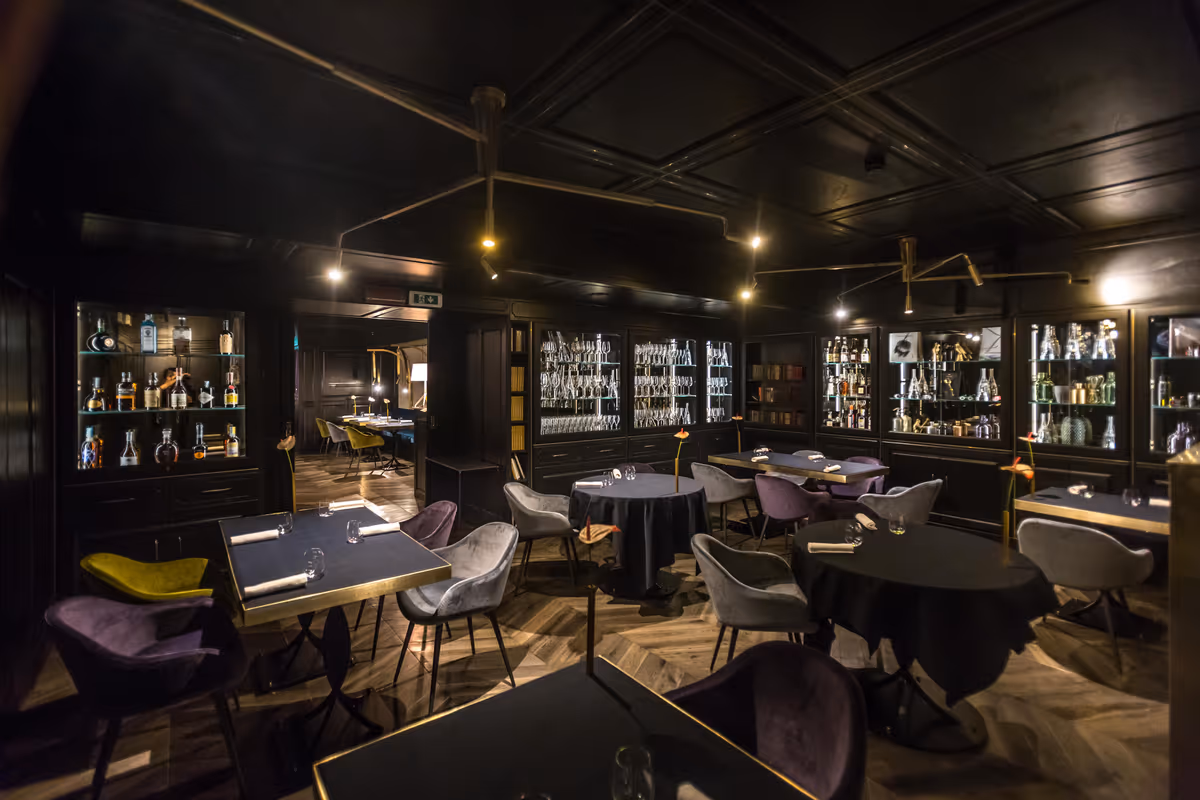 La sala del ristorante All'Oro di Roma