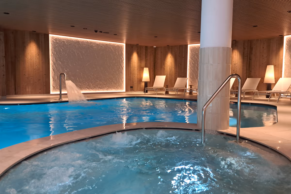 A Corvara apre una delle spa più grandi delle Dolomiti: oltre 2.000 m² di relax