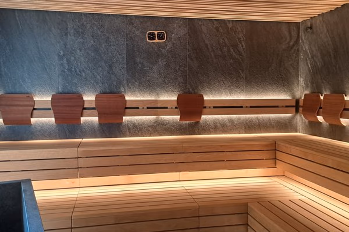 A Corvara apre una delle spa più grandi delle Dolomiti: oltre 2.000 m² di relax