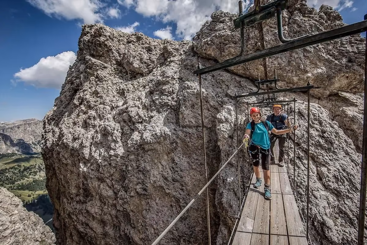 Per gli amanti dell'alta montagna, il Il 21 settembre sarà dedicato alla Via Ferrata Tridentina, uno degli itinerari più conosciuti delle Dolomiti