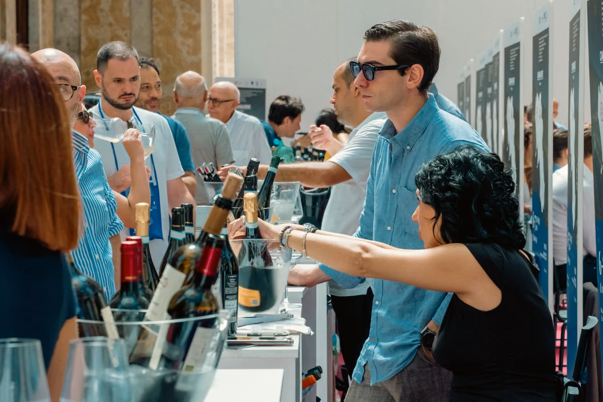 Vino campano, cantine piene e consumi in calo: è tempo di fare sinergia