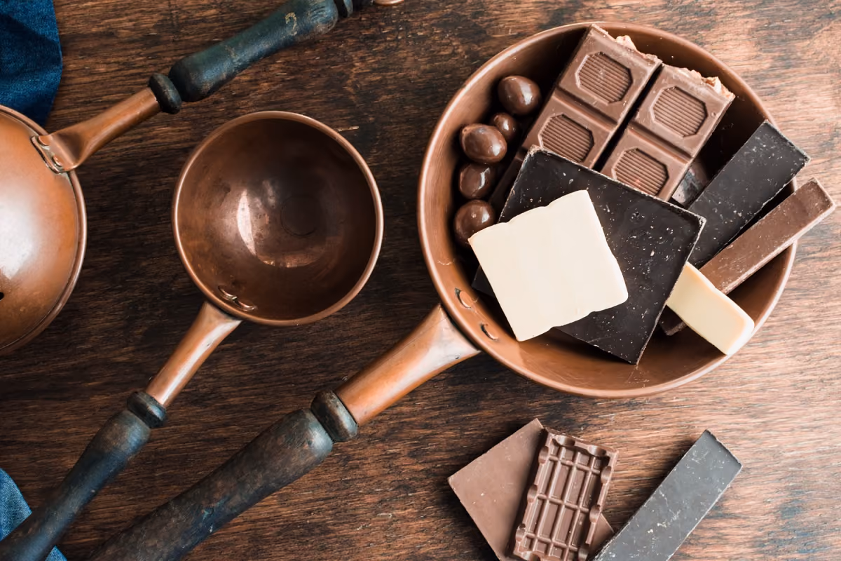 Cioccolato, tra tradizione e innovazione: come cambia il modo di interpretare il cacao