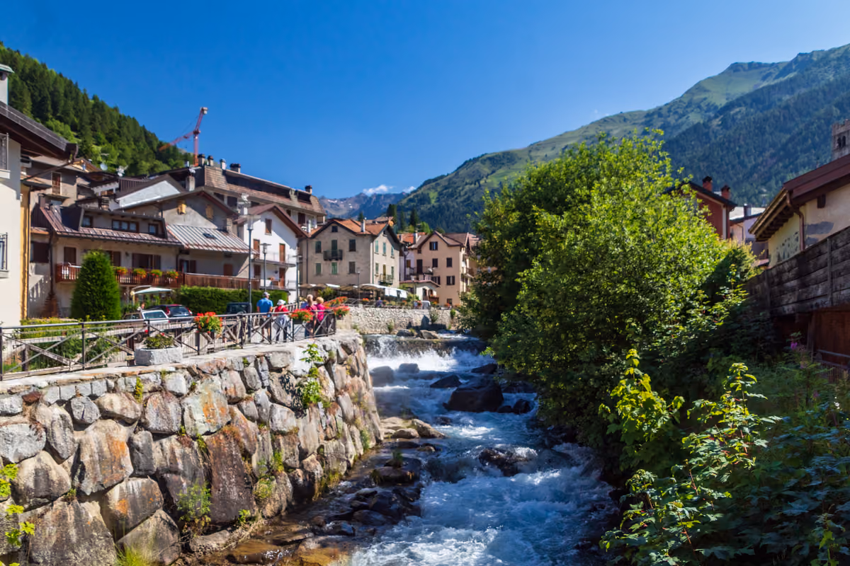 Ponte di Legno, una delle località simbolo della Valle Camonica