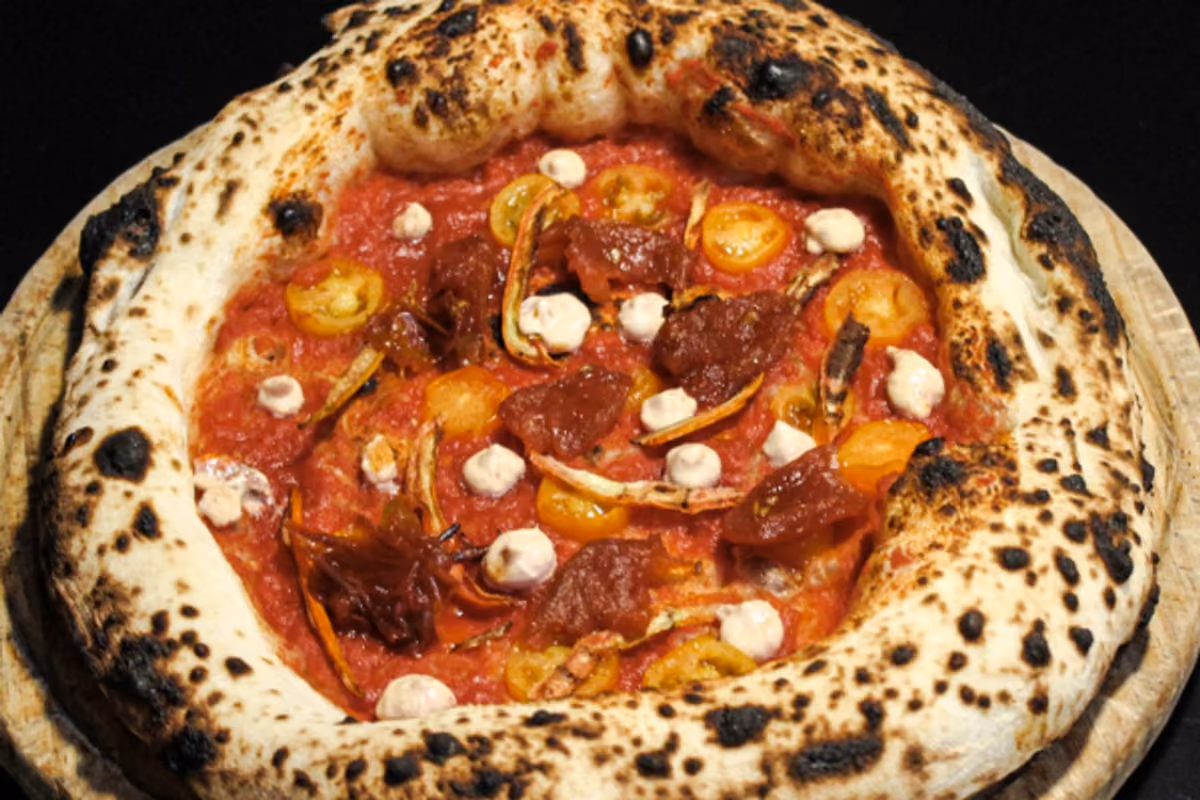 La pizza "Pomodori" di QT