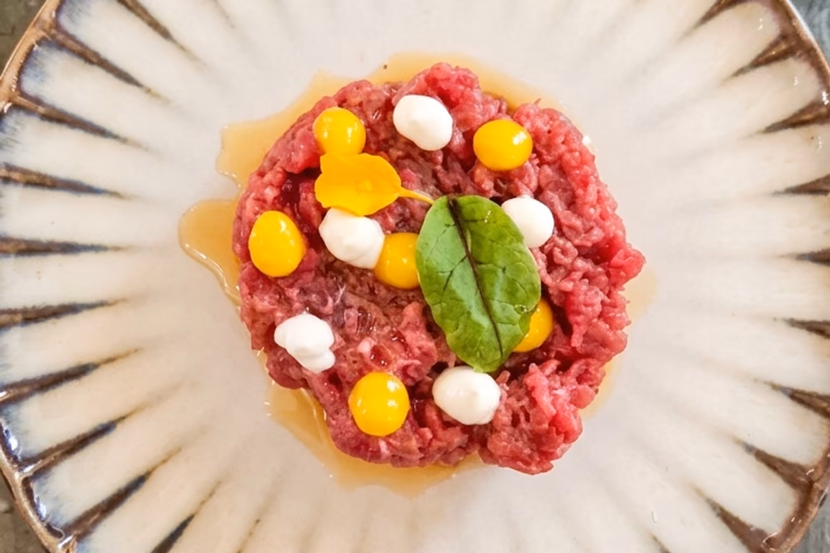 Il nuovo ristorante di Paulo Airaudo punta sulla “semplicità” e non insegue la Michelin