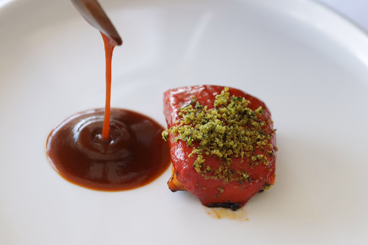 Dentice alla brace, la ricetta con estratto di brodetto alla sambenedettese