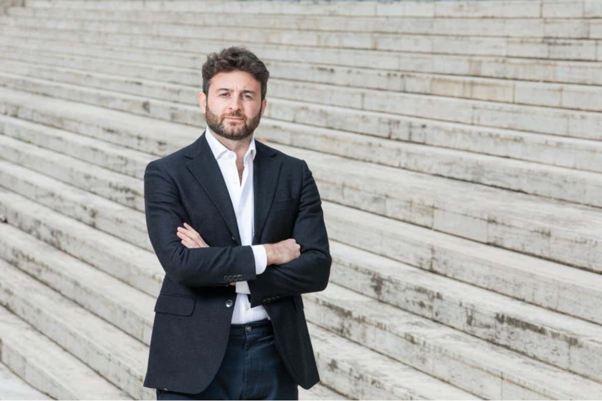 Latte crudo, una tradizione da proteggere senza nasconderne i rischi